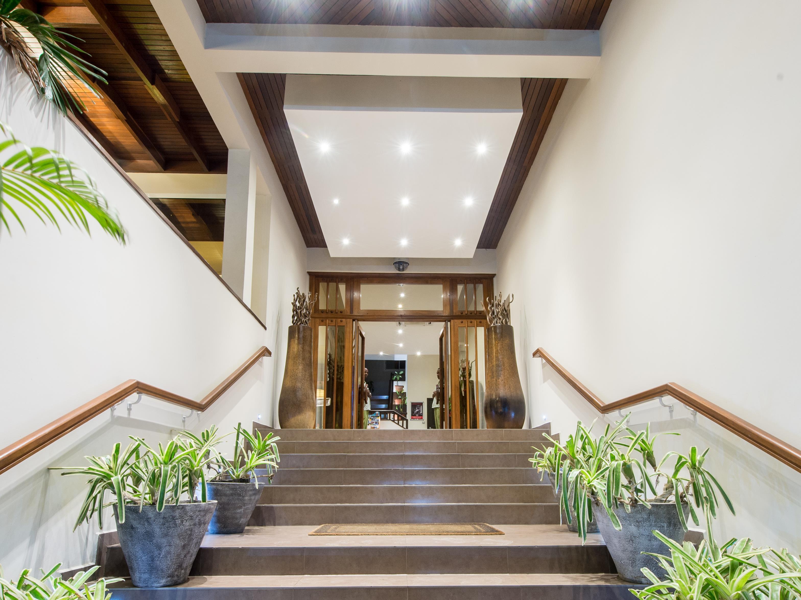 Calypso Hotel Toamasina Exterior photo