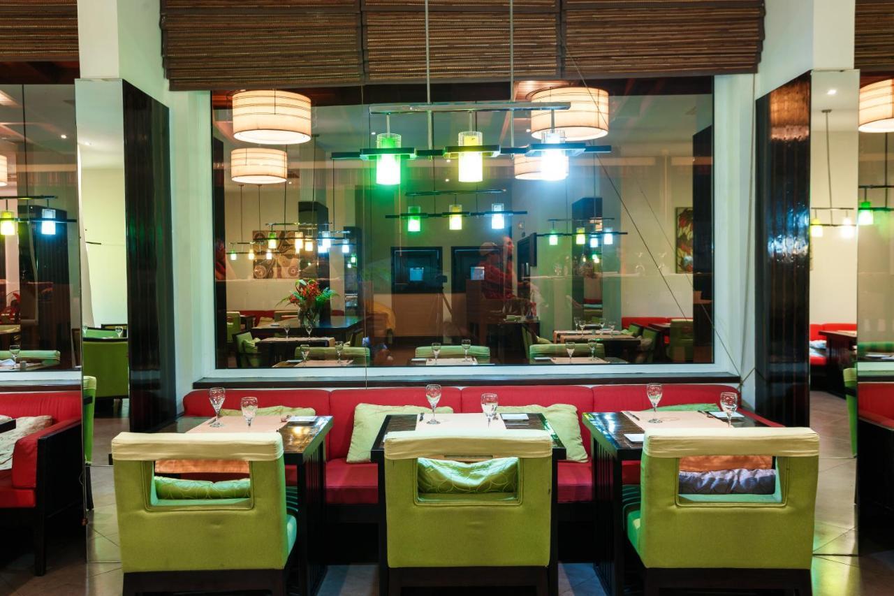 Calypso Hotel Toamasina Exterior photo